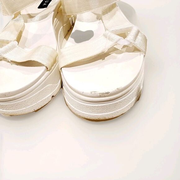 Aqua Women's Cream Strappy Sandals Platform size 7'comfort Summer Everyday wear - Picture 4 of 6